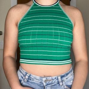Forever 21 knitted style cropped top